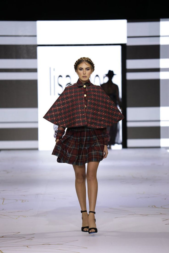 "Thon" quilted plaid cape
